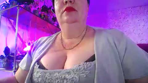Snapshot of lady_gloria chatting on 9, 5, 2026 Lady Gloria online show from 9, 5, 2026