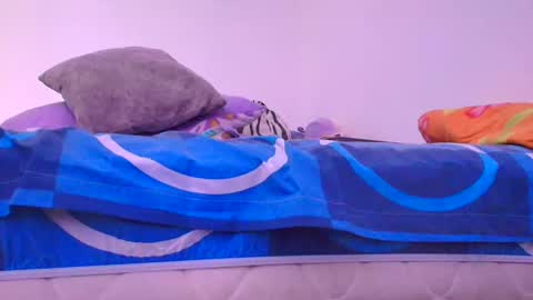 Lady godss online show from 8, 9, 2025