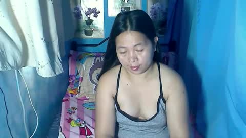 Snapshot of lady_in_bed69 chatting on 1, 7, 2026 lady_in_bed69 online show from 1, 7, 2026