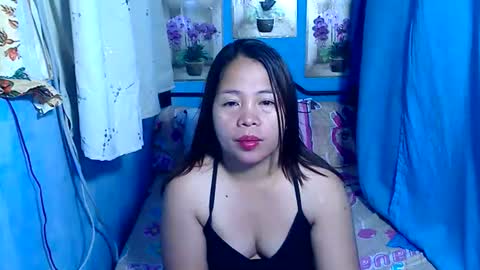 Snapshot of lady_in_bed69 chatting on 10, 7, 2026 lady_in_bed69 online show from 10, 7, 2026