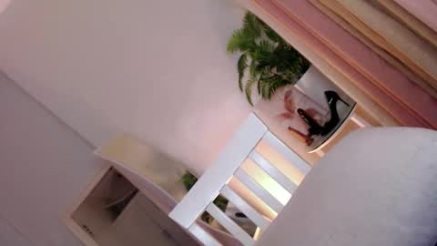 Snapshot of lady_in_black18 chatting on 10, 2, 2026 Stella online show from 10, 2, 2026