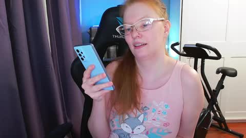 Angelika online show from 10, 4, 2026