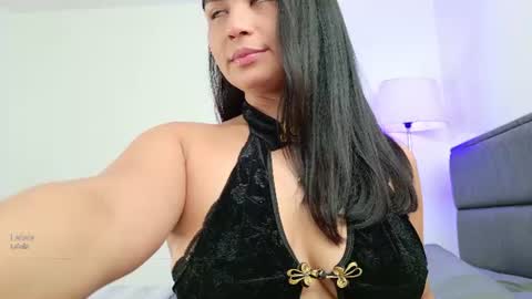 Snapshot of lady_ni chatting on 15, 7, 2026 700 1300 -5 online show from 15, 7, 2026