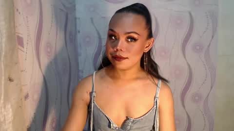 Snapshot of lady_shane26 chatting on 8, 5, 2026 lady_shane26 online show from 8, 5, 2026