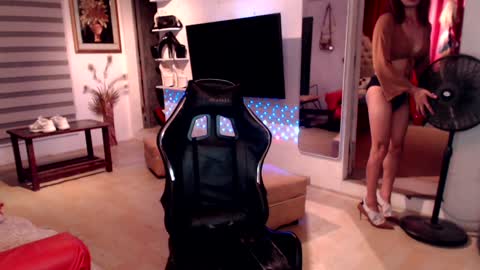 M MMY online show from 23, 1, 2025