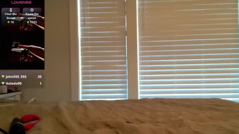 Ladybabs online show from 4, 11, 2025