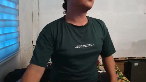 Snapshot of ladybug_ph chatting on 3, 11, 2025 ladybug_ph online show from 3, 11, 2025