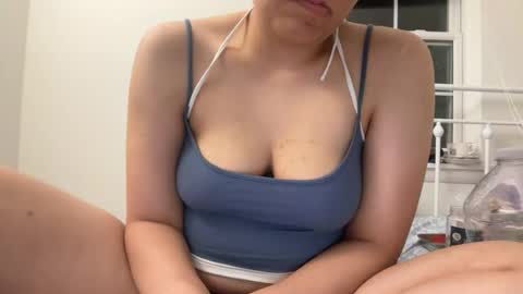Snapshot of ladybuggg707 chatting on 13, 6, 2026 Ladybug online show from 13, 6, 2026