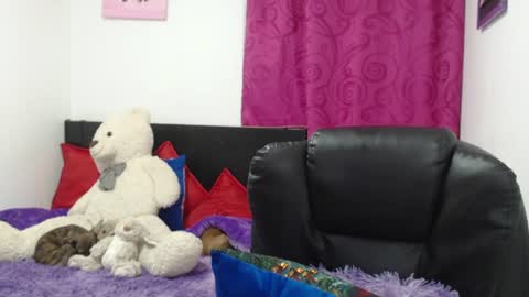 Snapshot of ladydanniela chatting on 8, 7, 2026 leidy daniela online show from 8, 7, 2026
