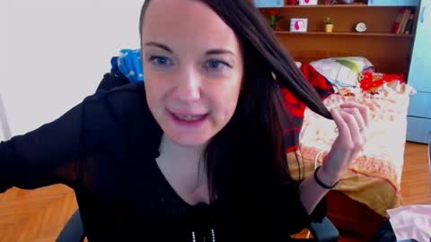 Snapshot of ladylhoty chatting on 13, 6, 2026 LadyLHoty online show from 13, 6, 2026