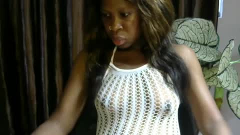 Snapshot of ladylilasexy chatting on 17, 5, 2026 sexylila online show from 17, 5, 2026