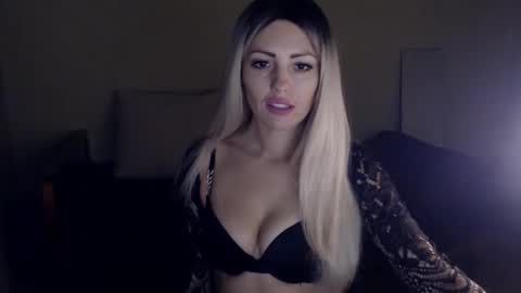 Monika online show from 3, 1, 2025