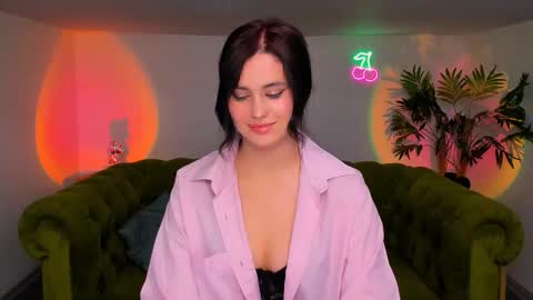 Amelia online show from 10, 10, 2025