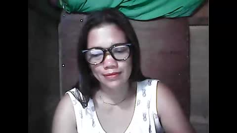 ladysweet4u69 online show from 28, 3, 2026