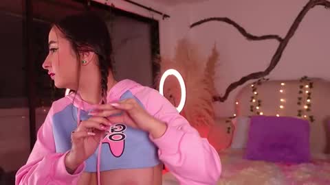 Lady  online show from 17, 12, 2025