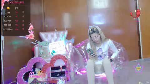 Skinnygirl online show from 8, 3, 2026