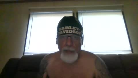 Snapshot of laidbackluxury chatting on 24, 6, 2026 laidbackluxury online show from 24, 6, 2026