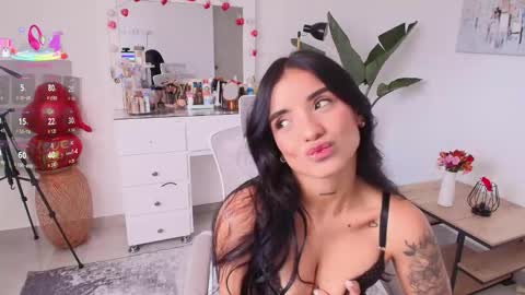 Laira online show from 19, 2, 2026