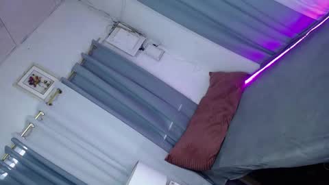 Elle 3 online show from 22, 2, 2025