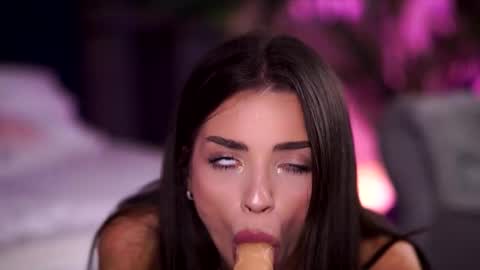 Snapshot of lalaroze chatting on 2, 10, 2025 Lala online show from 2, 10, 2025