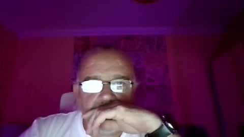 Snapshot of lamabama chatting on 6, 10, 2025 lamabama online show from 6, 10, 2025
