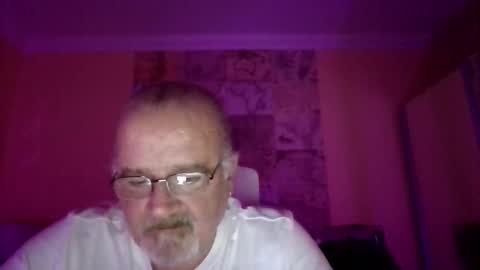 Snapshot of lamabama chatting on 28, 10, 2025 lamabama online show from 28, 10, 2025