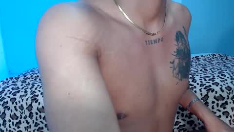 Snapshot of lamachine_ chatting on 4, 2, 2025 lamachine_ online show from 4, 2, 2025