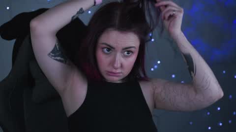 just call me Lana  and her security online show from 1, 2, 2025