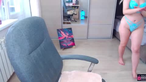 Snapshot of lana__nova chatting on 9, 5, 2026 Lana online show from 9, 5, 2026