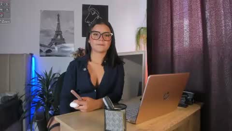 Snapshot of lana_beket_ chatting on 19, 6, 2026 Lana online show from 19, 6, 2026