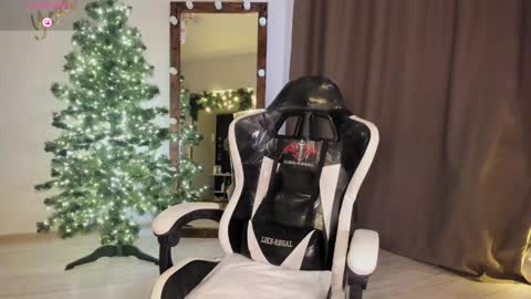 Lana online show from 11, 12, 2024