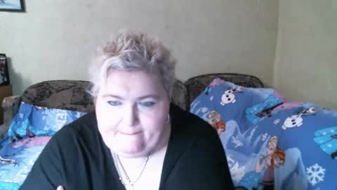 lanacat555 online show from 6, 2, 2025