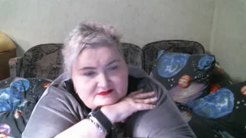 lanacat555 online show from 25, 2, 2025