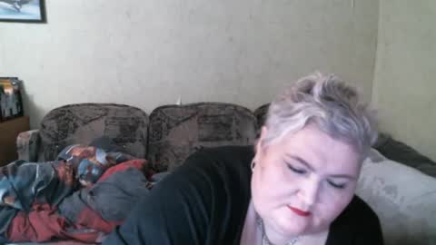 lanacat555 online show from 6, 3, 2025
