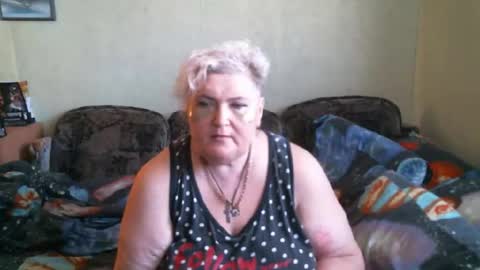 lanacat555 online show from 23, 9, 2025