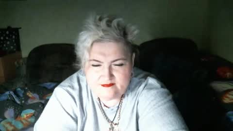 lanacat555 online show from 1, 10, 2025