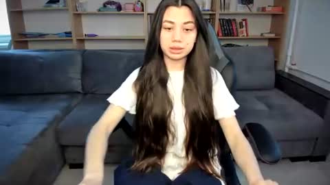 Snapshot of lanalandd chatting on 14, 7, 2026 Lana online show from 14, 7, 2026