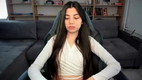 Snapshot of lanalandd chatting on 15, 7, 2026 Lana online show from 15, 7, 2026