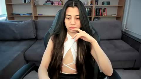 Snapshot of lanalandd chatting on 16, 7, 2026 Lana online show from 16, 7, 2026