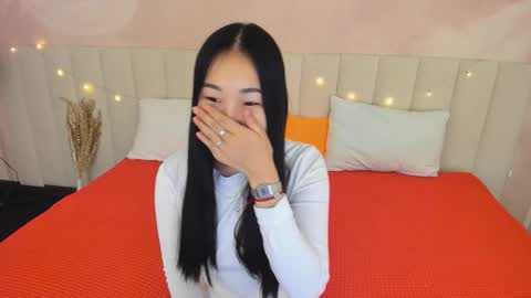 Snapshot of lanameiz chatting on 10, 11, 2025 Lana online show from 10, 11, 2025