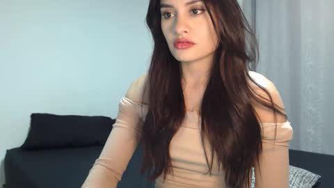 lanawinters1 online show from 18, 4, 2026