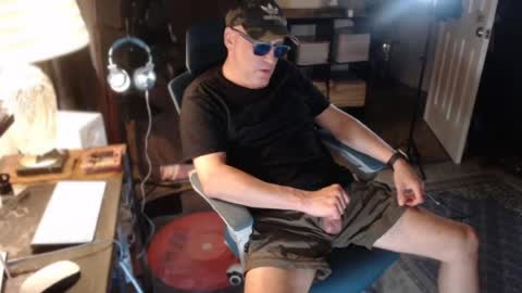 Snapshot of lane_west chatting on 1, 8, 2026 lane_west online show from 1, 8, 2026