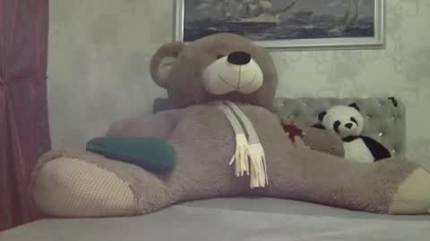 langoria online show from 8, 11, 2025