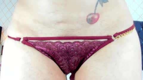 lanhaexotik online show from 25, 2, 2025