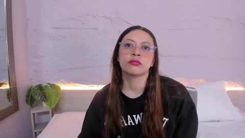 Lanna online show from 11, 3, 2026