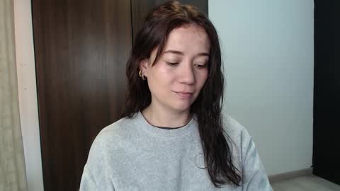 Snapshot of lanna_mills chatting on 16, 12, 2025 Lanna online show from 16, 12, 2025