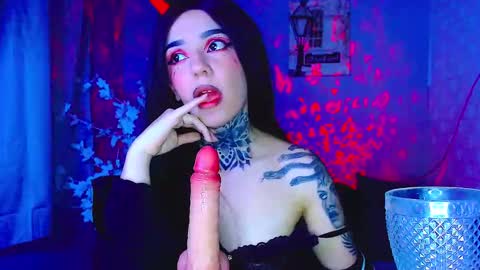 LANNIE   online show from 5, 11, 2025