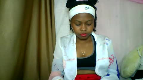 Snapshot of lara_belle chatting on 14, 5, 2026 lara_belle online show from 14, 5, 2026