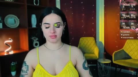 Snapshot of lara_moon1 chatting on 19, 5, 2026 your dream online show from 19, 5, 2026