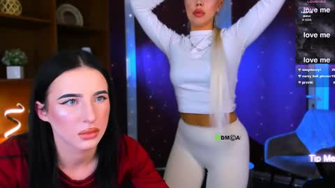 Snapshot of lara_moon1 chatting on 31, 5, 2026 your dream online show from 31, 5, 2026